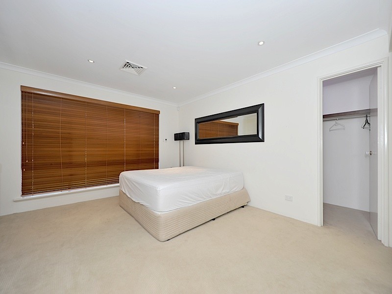 18 Branksome Gardens, City Beach WA 6015