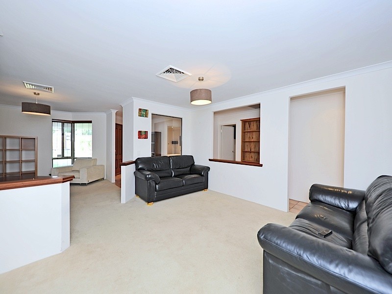 18 Branksome Gardens, City Beach WA 6015