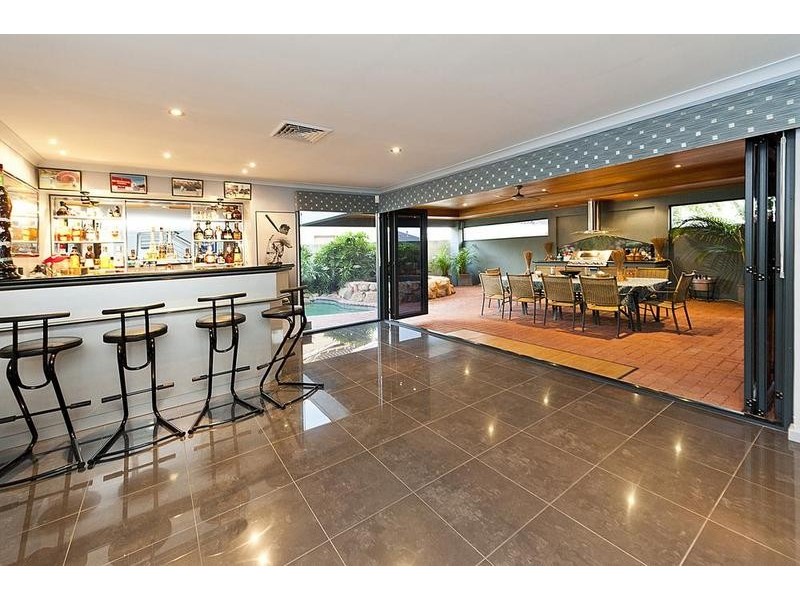 8 Turner Close, Duncraig WA 6023