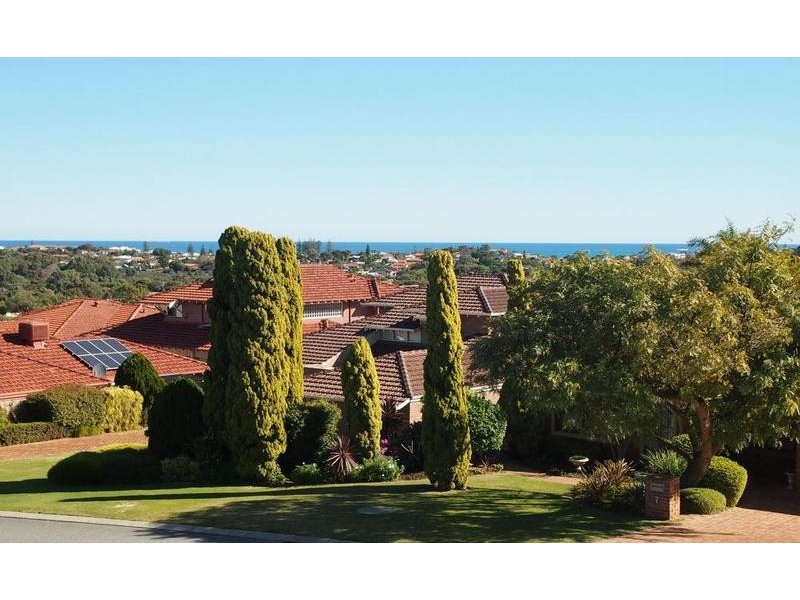 8 Turner Close, Duncraig WA 6023