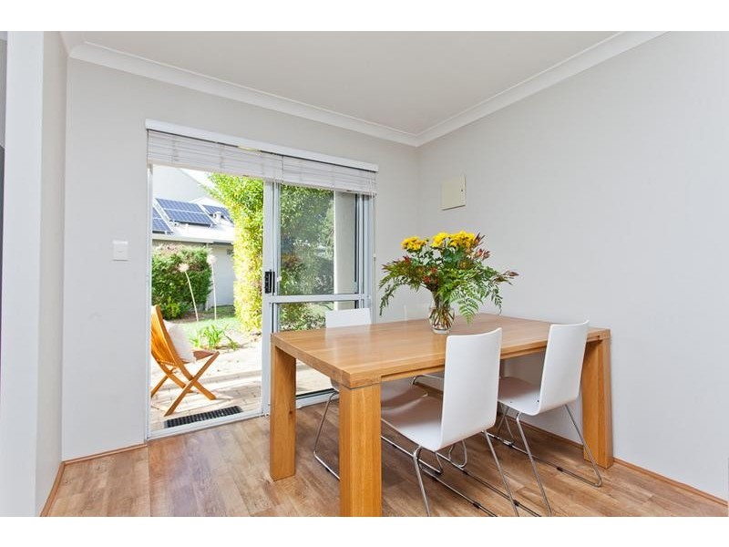 11/2 Waterway Court, Churchlands WA 6018