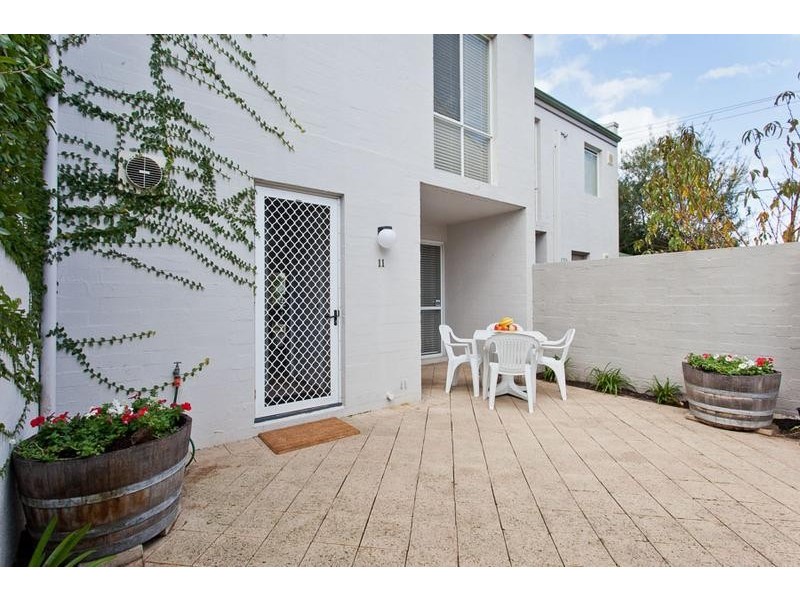 11/2 Waterway Court, Churchlands WA 6018