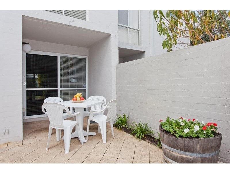 11/2 Waterway Court, Churchlands WA 6018