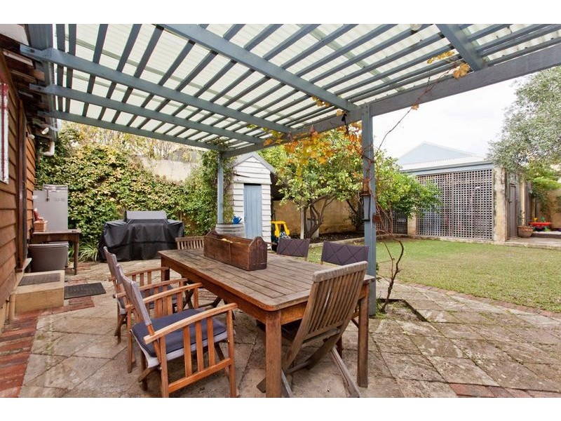 2 Monument Street, Mosman Park WA 6012