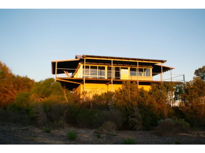 6 Francis Close, Kalbarri WA 6536