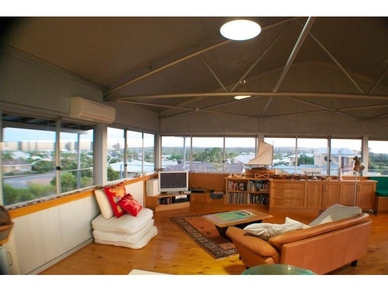 6 Francis Close, Kalbarri WA 6536