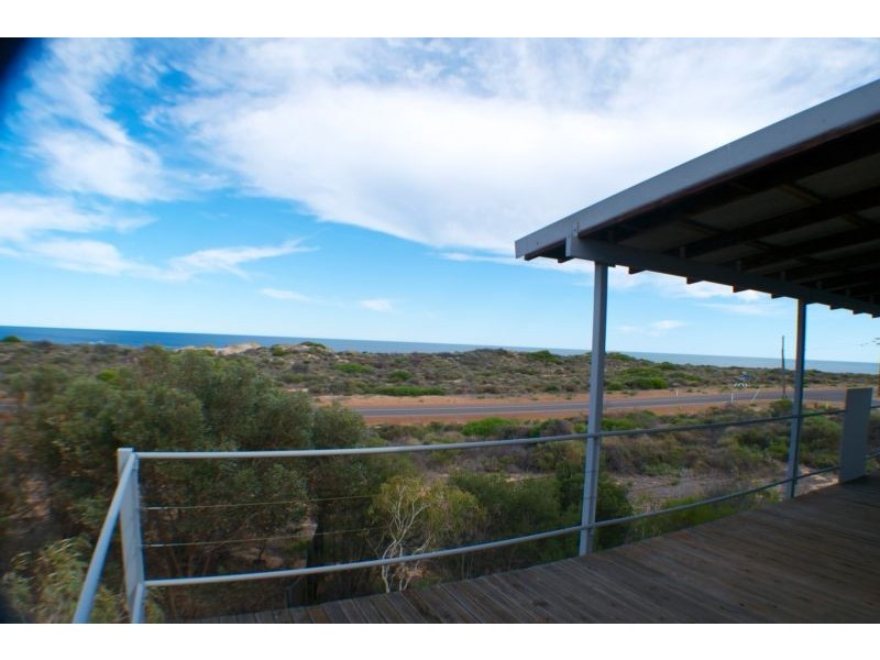 6 Francis Close, Kalbarri WA 6536