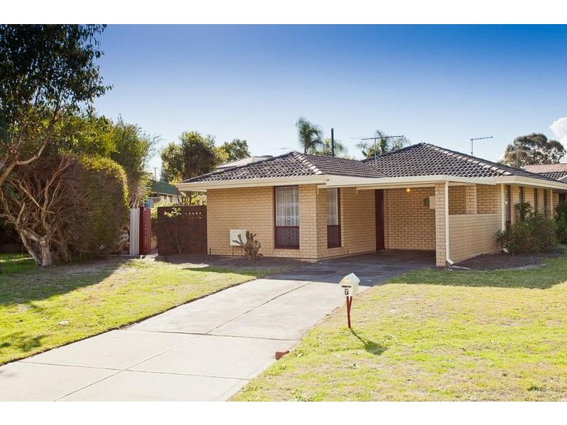 7 Islip Place, Woodlands WA 6018