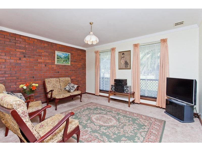 7 Islip Place, Woodlands WA 6018