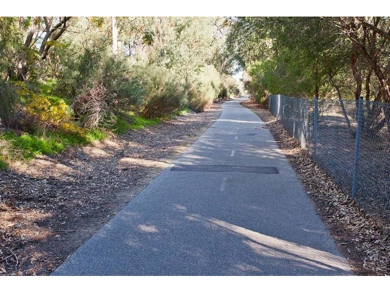 7 Islip Place, Woodlands WA 6018