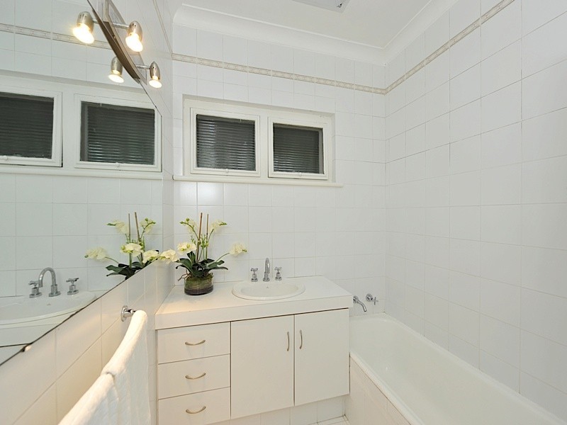 31 Athlone Road, Floreat WA 6014