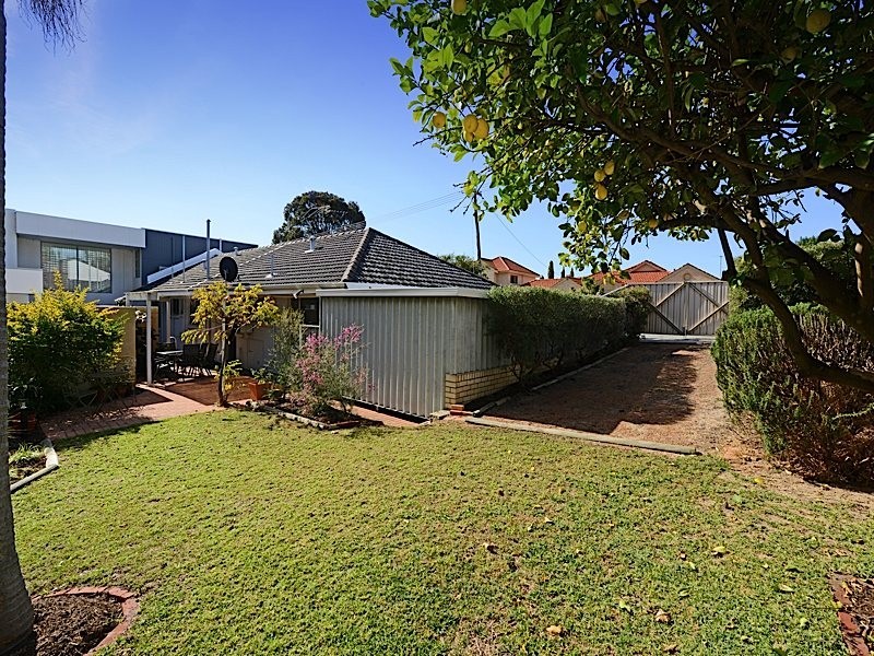 101b Lissadell Street, Floreat WA 6014