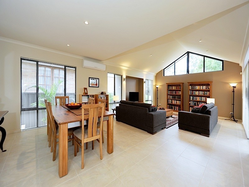 41 Roscommon Road, Floreat WA 6014