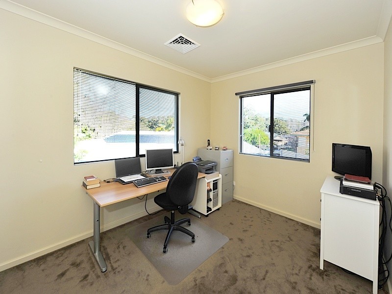 41 Roscommon Road, Floreat WA 6014