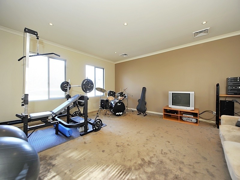 41 Roscommon Road, Floreat WA 6014