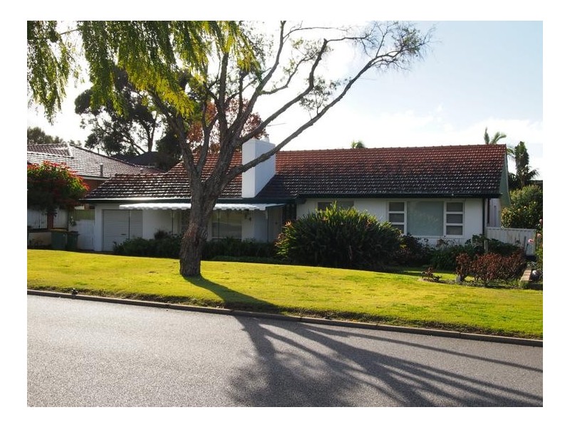 24 Peebles Road, Floreat WA 6014