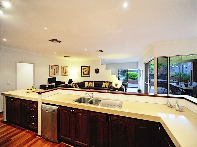 7 Kirwan Street, Floreat WA 6014