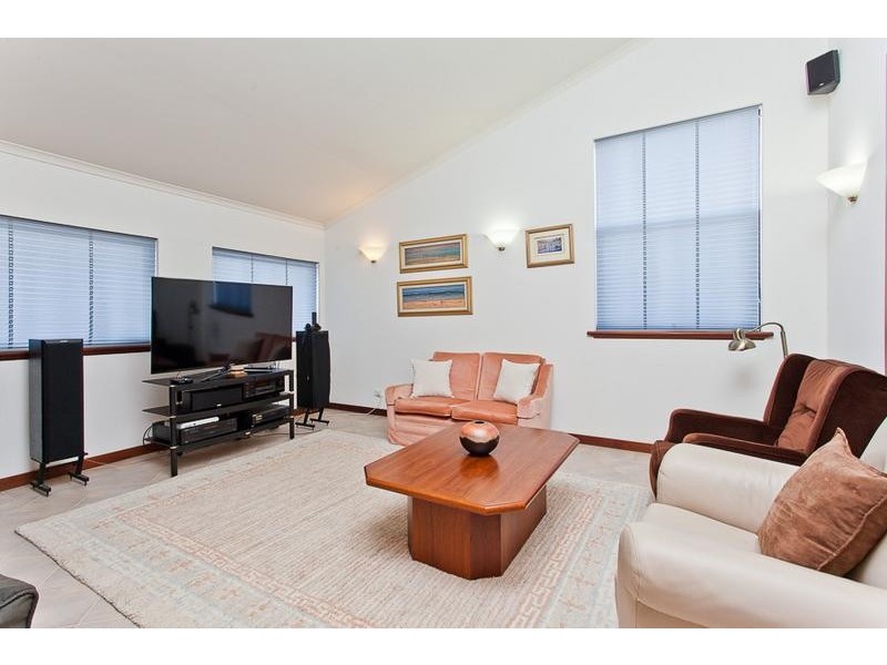 31 Otram Way, Churchlands WA 6018