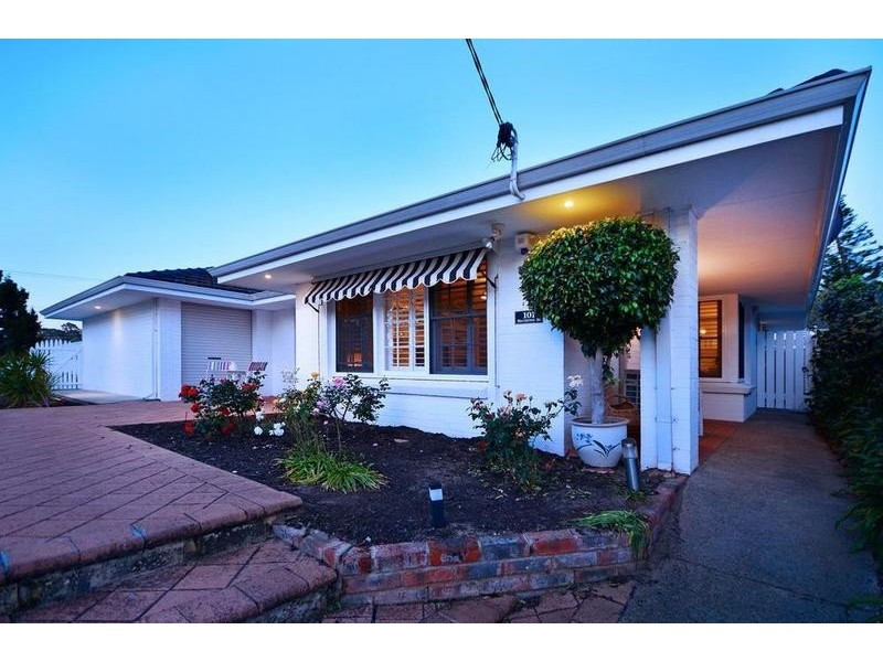 101 Milverton Avenue, Karrinyup WA 6018