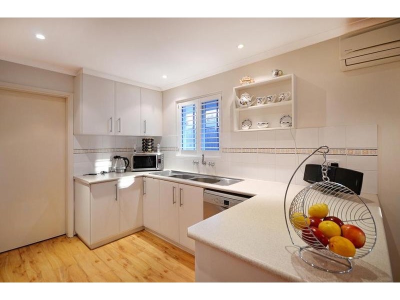 101 Milverton Avenue, Karrinyup WA 6018