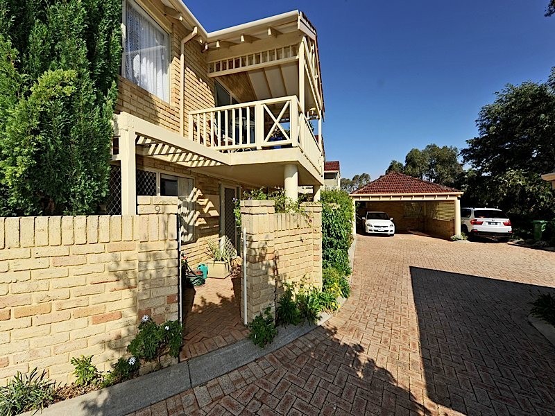 9/80 Mooro Drive, Mount Claremont WA 6010