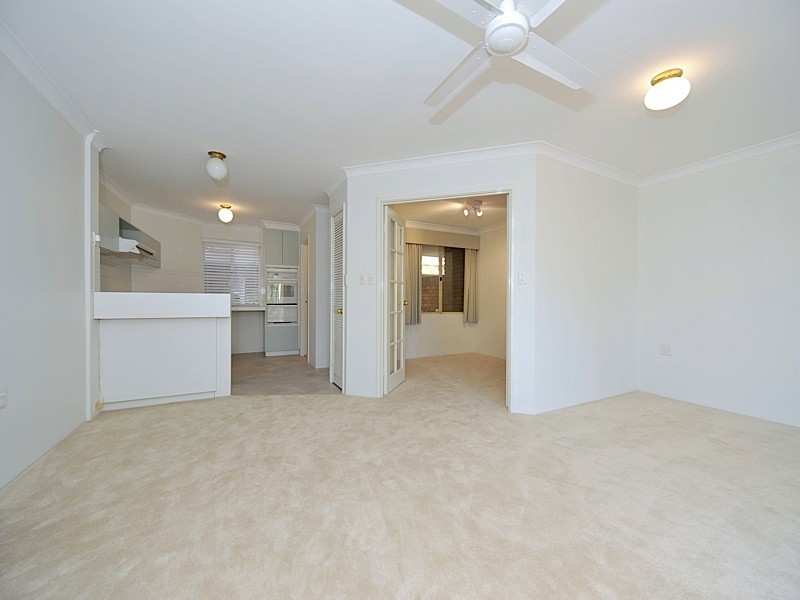 9/80 Mooro Drive, Mount Claremont WA 6010