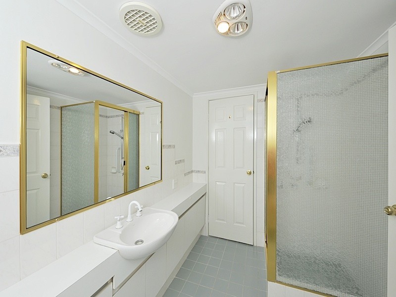 9/80 Mooro Drive, Mount Claremont WA 6010