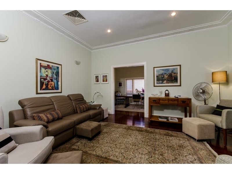 89 Gregory Street, Wembley WA 6014