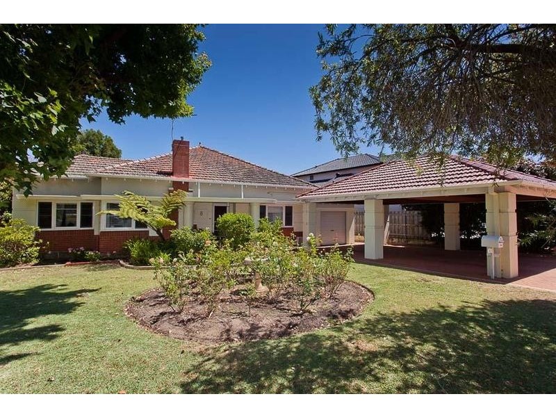 8 Berkeley Crs, Floreat WA 6014