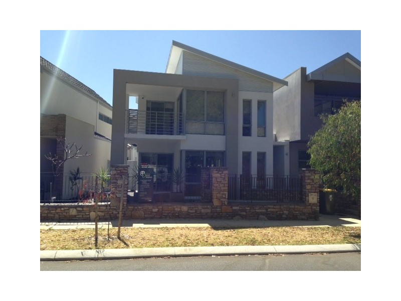 13 Alumni Terrace, Churchlands WA 6018