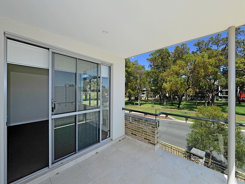 11 Alumni Tce, Churchlands WA 6018