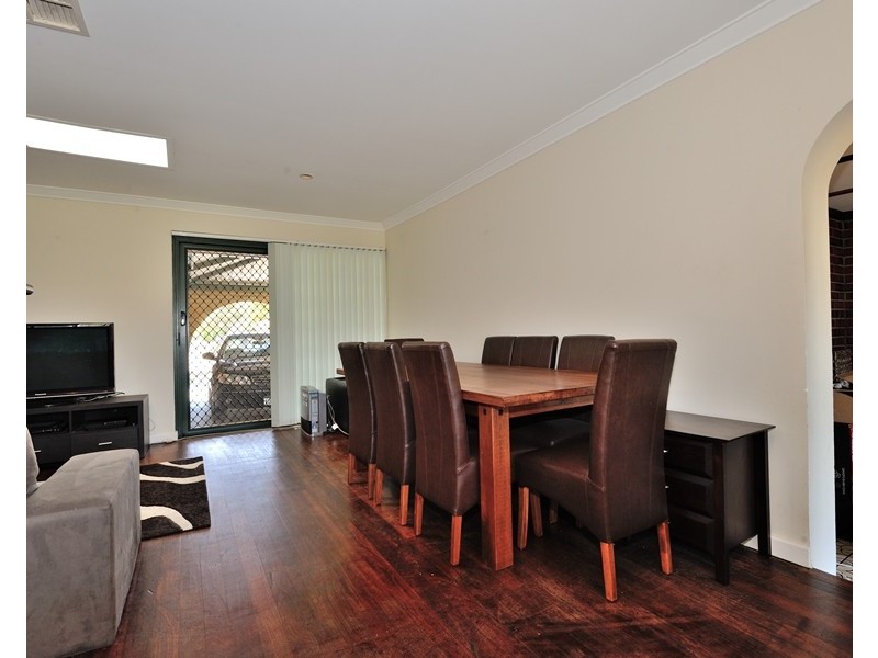 16 Bader Way, Stirling WA 6021