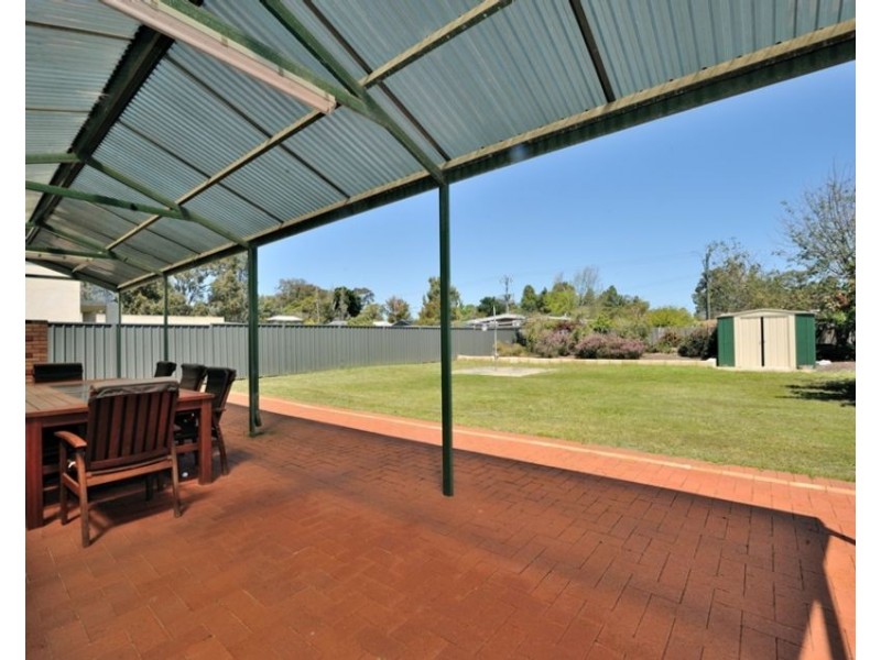 16 Bader Way, Stirling WA 6021