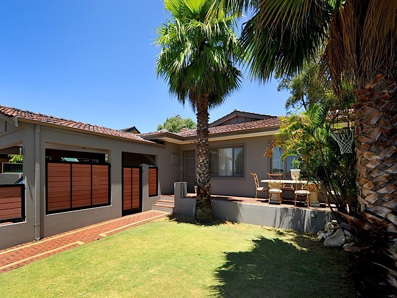 123 Cobb Street, Wembley Downs WA 6019