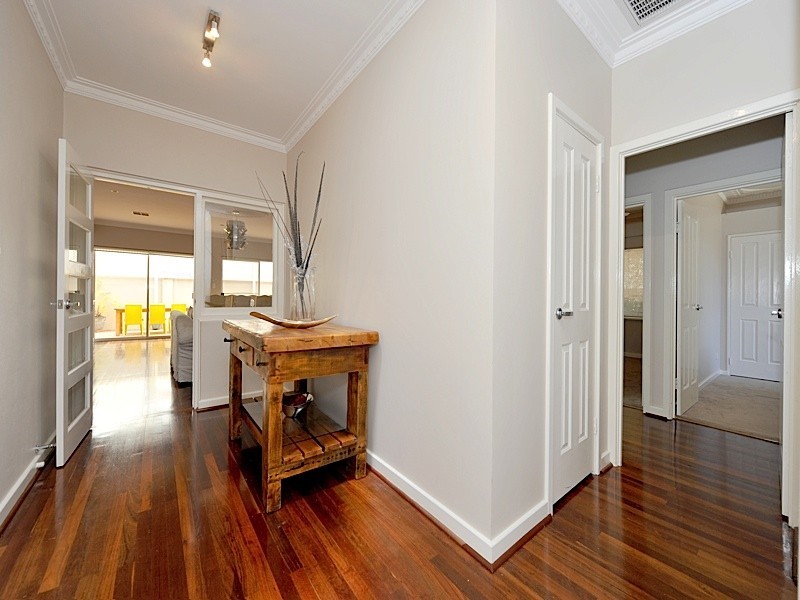 123 Cobb Street, Wembley Downs WA 6019