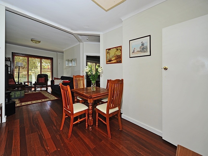 217 Woodside Street, Doubleview WA 6018