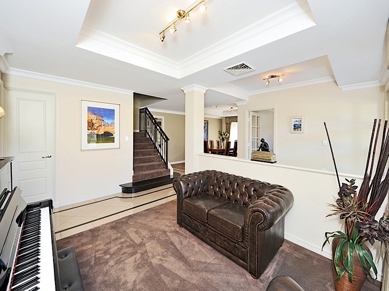 25 First Ave, Mount Lawley WA 6050