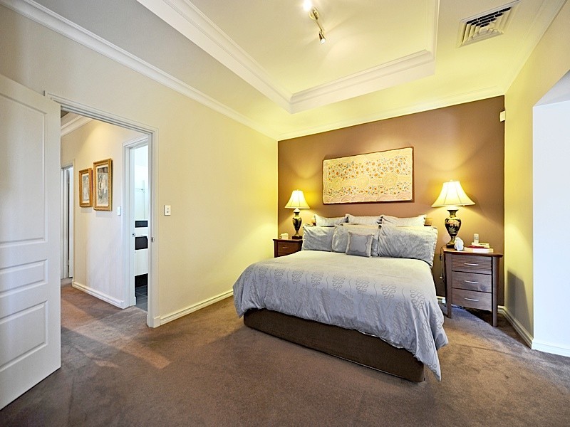 25 First Ave, Mount Lawley WA 6050