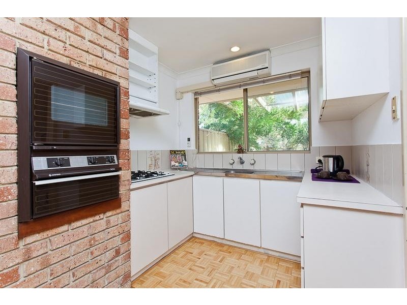 11/1 Waterway Court, Churchlands WA 6018