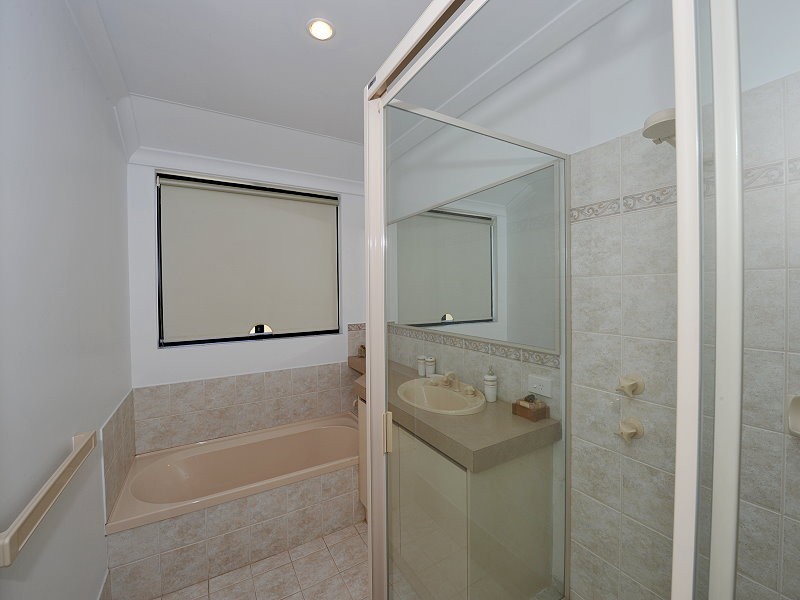 28 Pesaro Green, Secret Harbour WA 6173