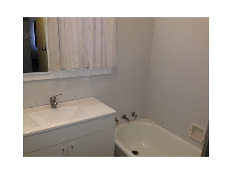 11 Denston Way, Girrawheen WA 6064