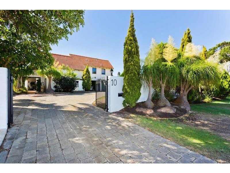 10 Thornbill Way, Churchlands WA 6018