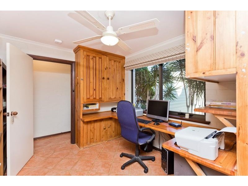 10 Thornbill Way, Churchlands WA 6018