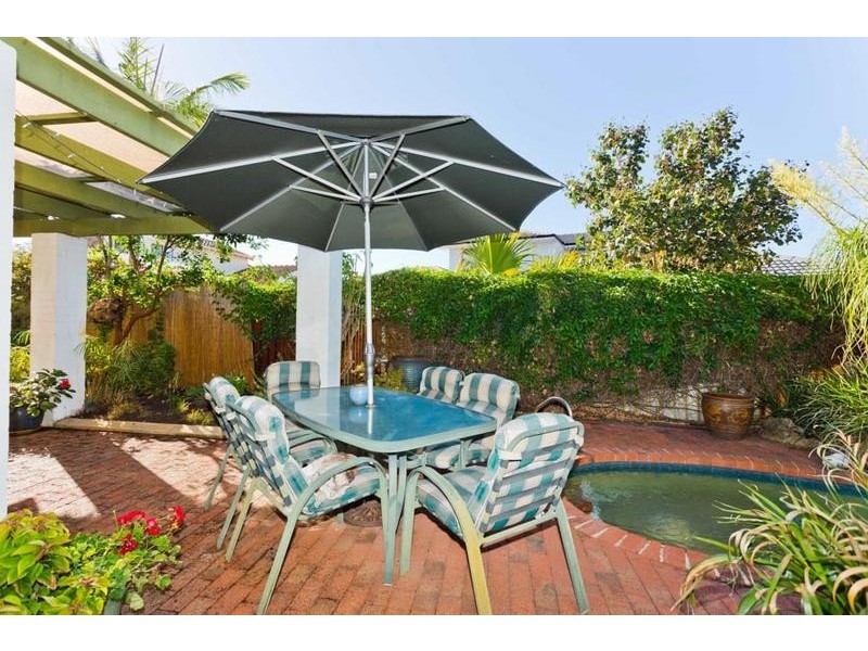 10 Thornbill Way, Churchlands WA 6018