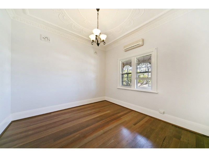 278 South Street, White Gum Valley WA 6162