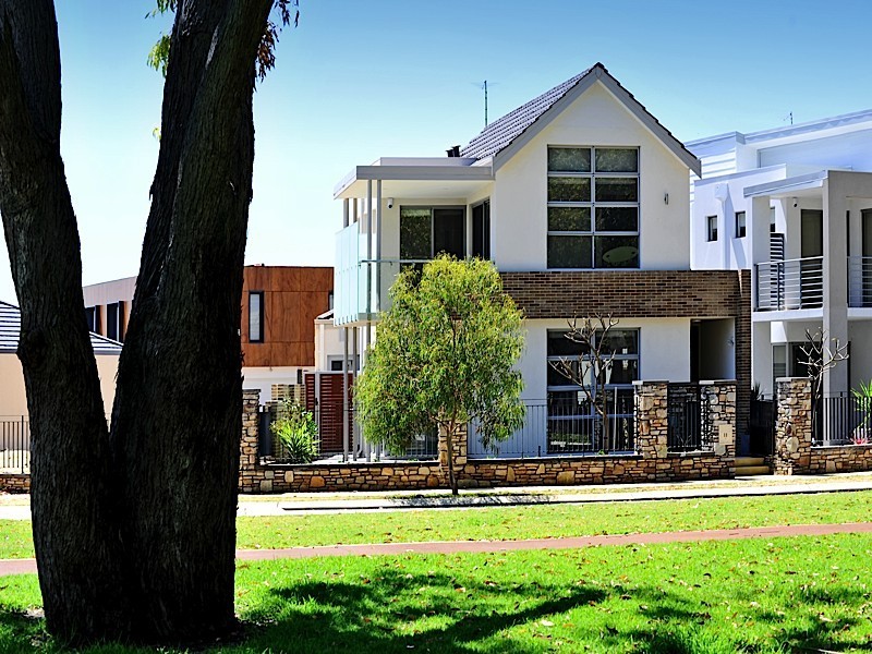 11 Alumni Tce, Churchlands WA 6018