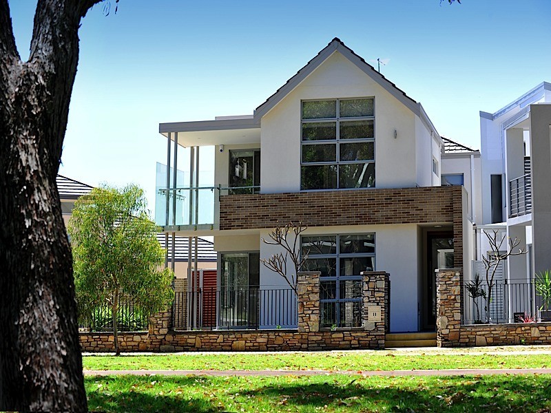 11 Alumni Tce, Churchlands WA 6018