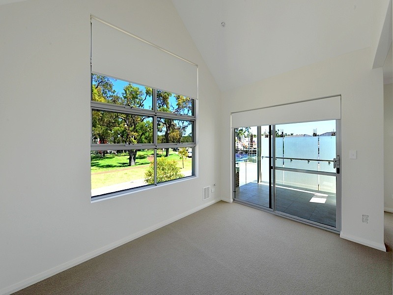 11 Alumni Tce, Churchlands WA 6018