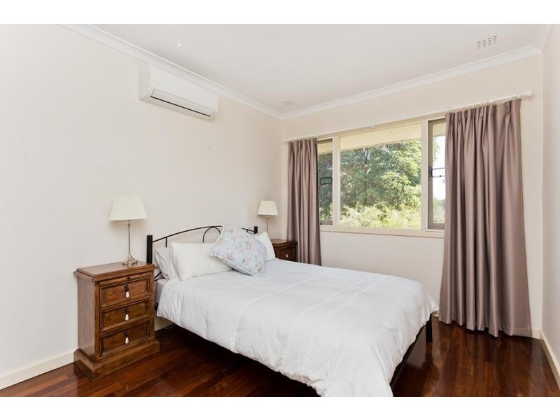 17 Gamble Way, Karrinyup WA 6018