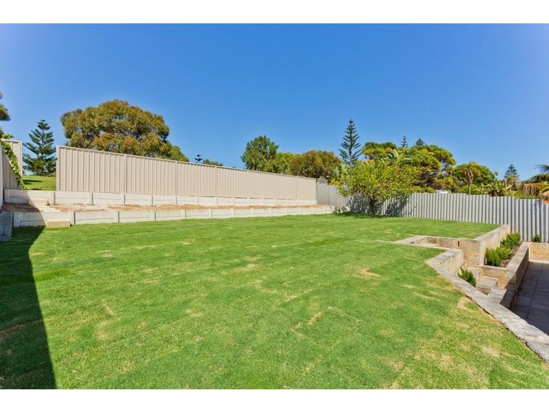 17 Gamble Way, Karrinyup WA 6018